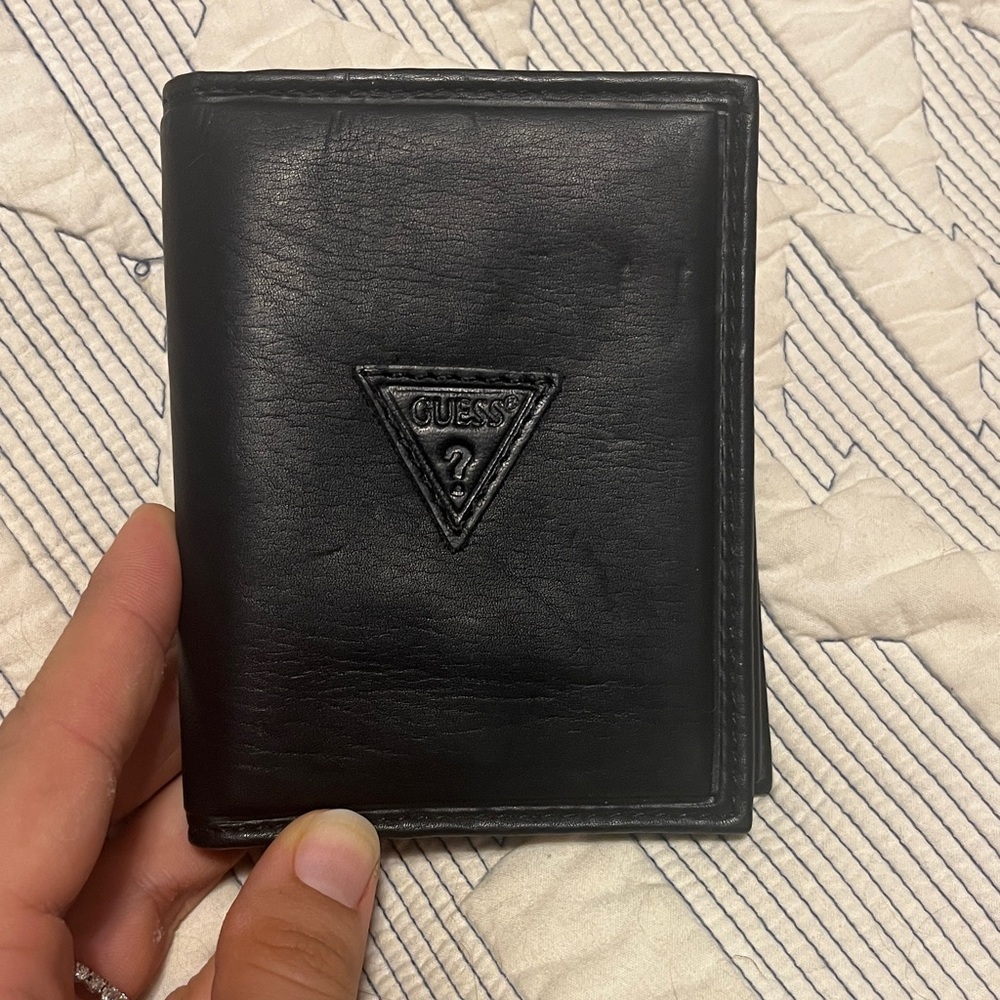 GUESS Black Embossed Triangle Logo Leather Wallet